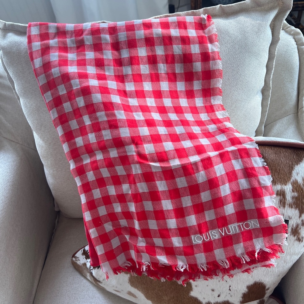 Louis Vuitton Red Checkered Scarf - Picture 9 of 12